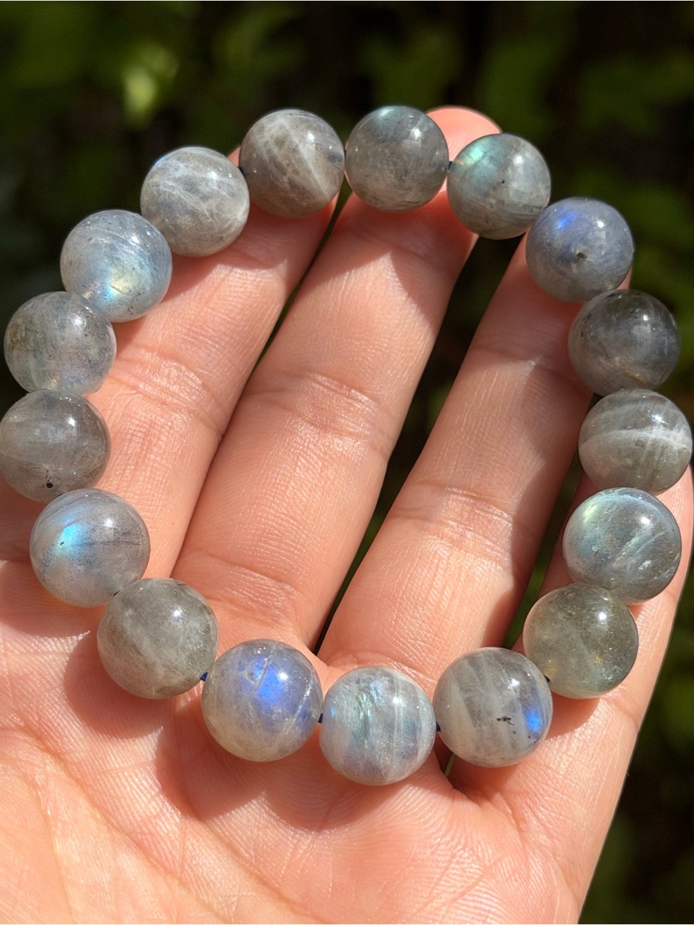 Labradorite Bead Bracelet - Iridescent Gray Blue 2364